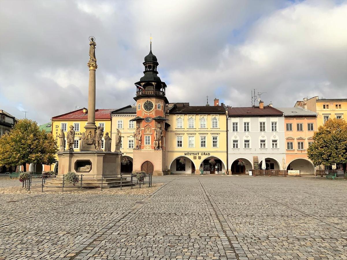 V Podkrovi